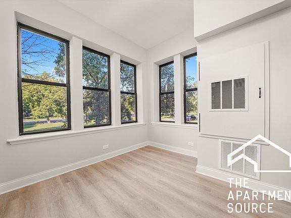 2nd image of 2323 N Kedzie Blvd #2