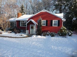 1 Caroline St, Burlington, MA 01803