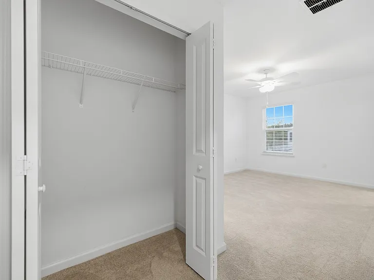 3409 SW 34th Avenue Cir #9 — Photo 12