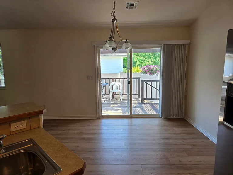 2489 Lake Park Dr #A — Photo 12