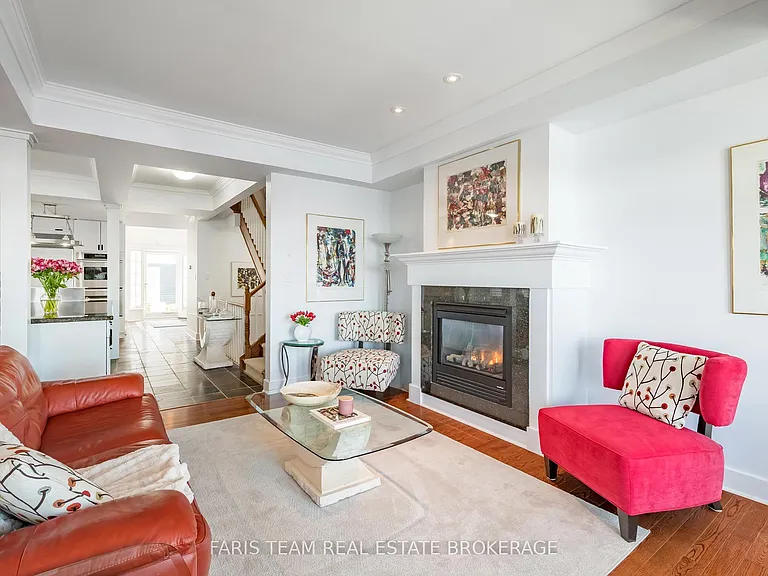155 William St #12 — Photo 15