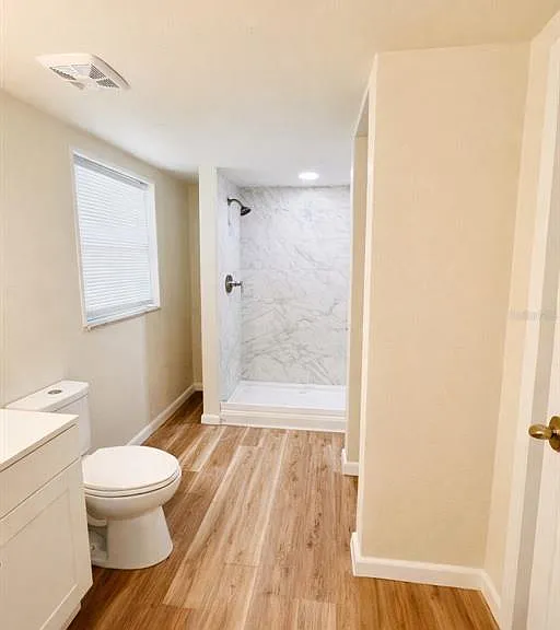2507 N Armenia Ave — Photo 5