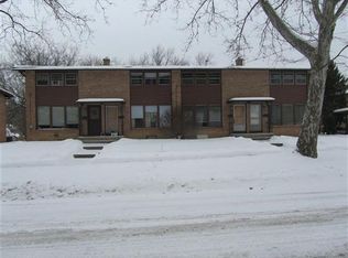 923 Maybelle St NE, Grand Rapids, MI 49503