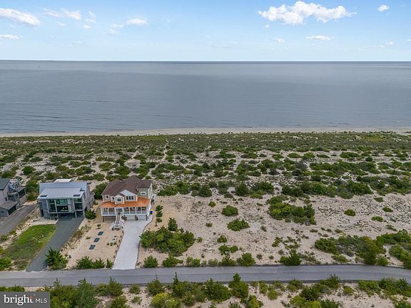 5th image of 1710 N Bay Shore Dr