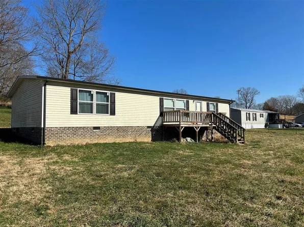 1412 Holland Rd, Scottsville, KY 42164