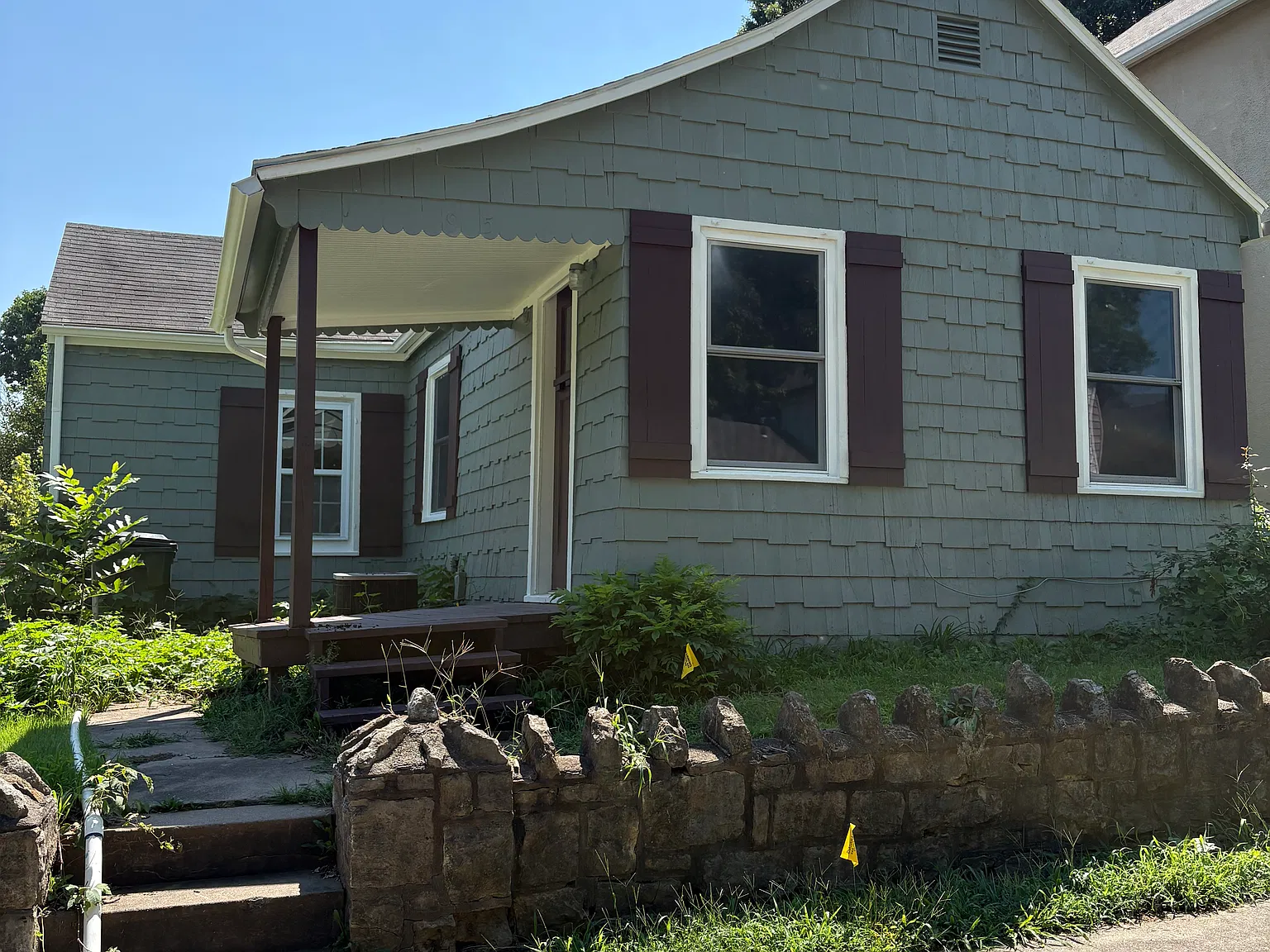 915 Kickapoo St — Photo 1