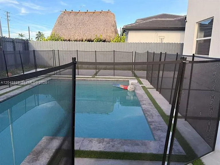 13623 SW 184th Ter #13623 — Photo 38