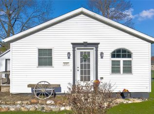 1315 1st Ave, Center Point, IA 52213