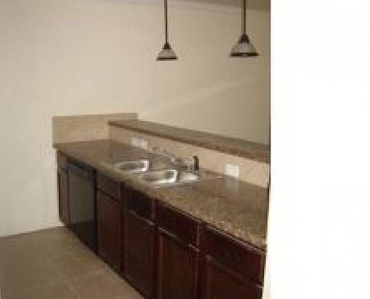 MSTR BATH