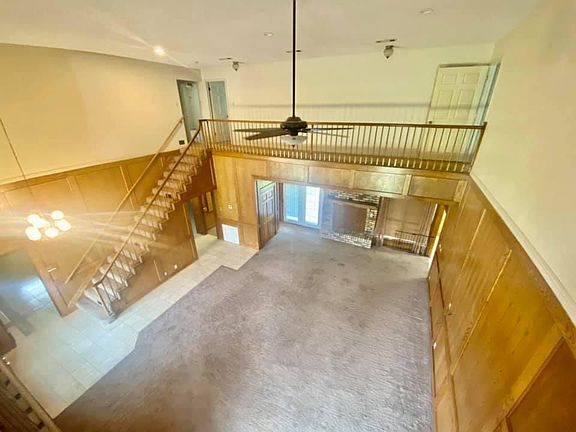 5 Bedrooms upstairs & 3 BR