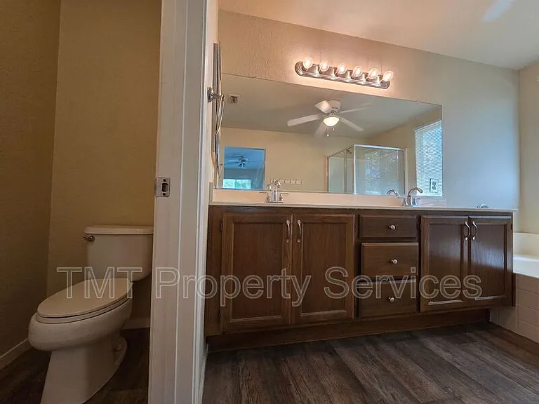 1717 Providence Way — Photo 42