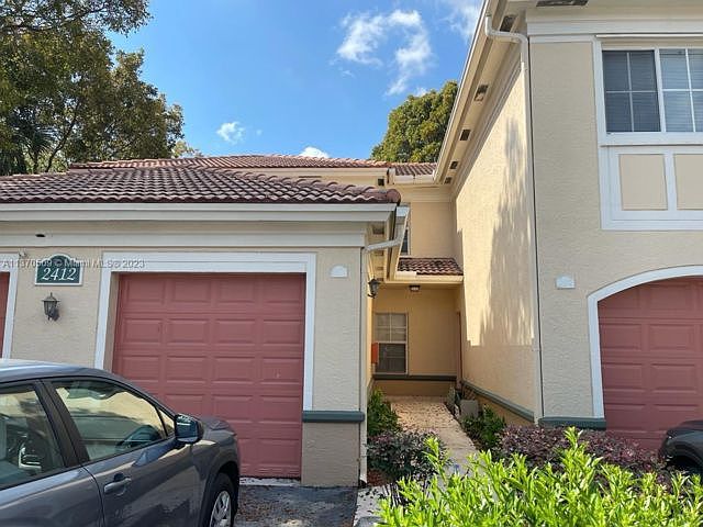 1st image of 2412 Centergate Dr APT 201