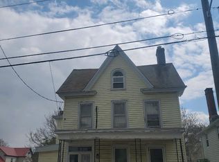 16 W Front St, Frederica, DE 19946