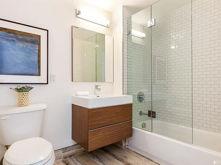 719 Larkin St #704 — Photo 7