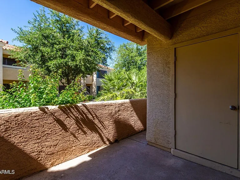 9990 N Scottsdale Rd #1030 — Photo 38