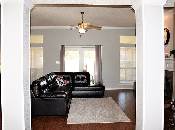 2nd image of 4532 Gleneagles Dr