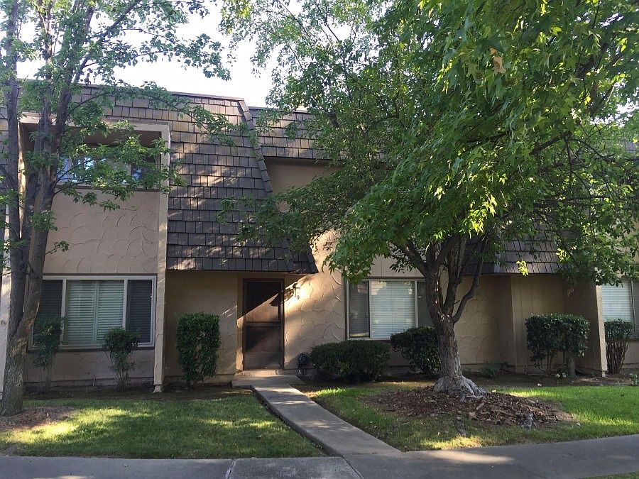 1st image of 3240 Casitas Bonito