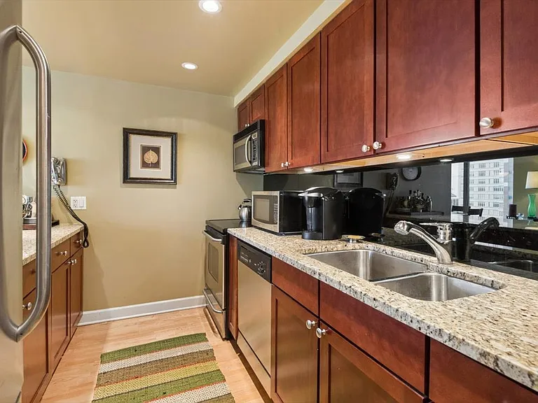 30 E Huron St #2402 — Photo 5