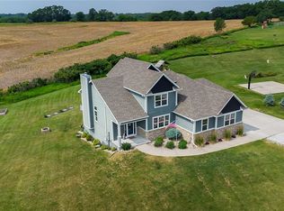 11056 Cleveland Trl, Norwalk, IA 50211