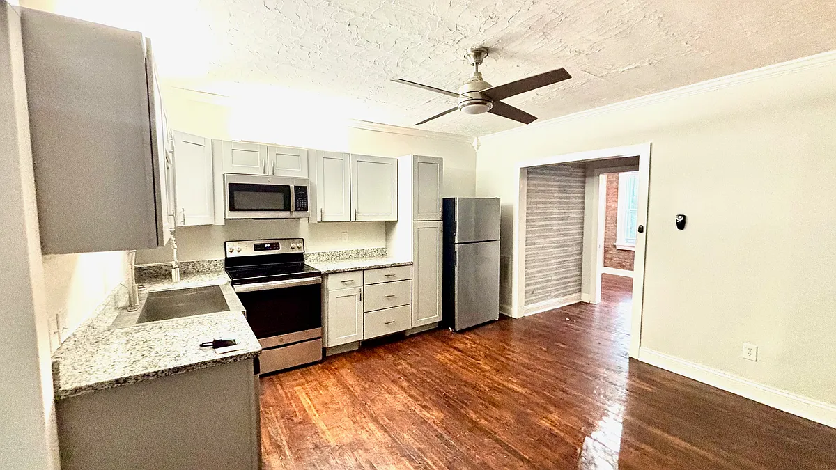 Building Photo - 3541 Oregon Ave #2N
