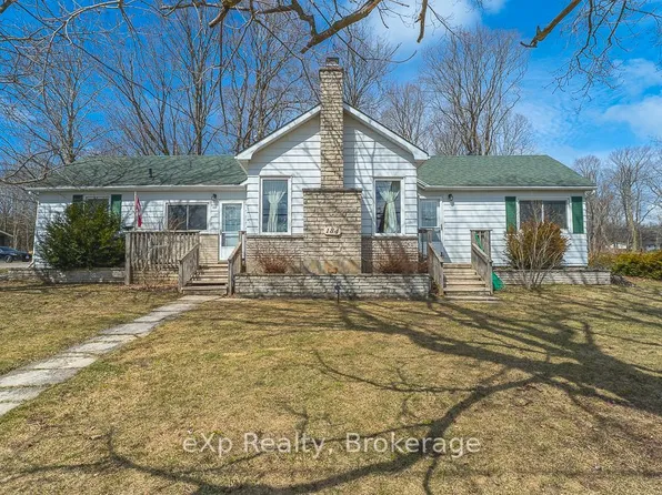 184 Division St, South Bruce Peninsula, ON N0H 2T0