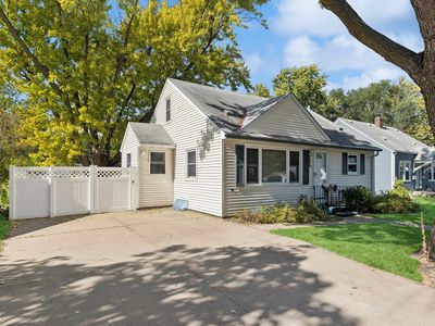 8358 Nicollet Ave S, Bloomington, MN, 55420