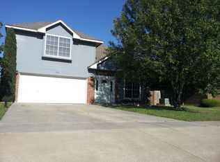 1906 SW 44th St, Lawton, OK 73505