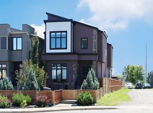 1433 N 18th Ave NW, Calgary, AB T2M 0W7