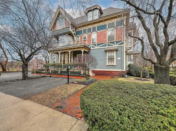 34 Barnes St #3, Providence, RI 02906