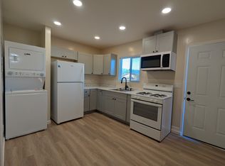 306 Maya Cir #B, Soledad, CA 93960