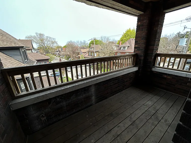 831 Main St — Photo 33