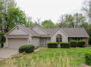 1203 E Quincy St, Pittsburg, KS 66762