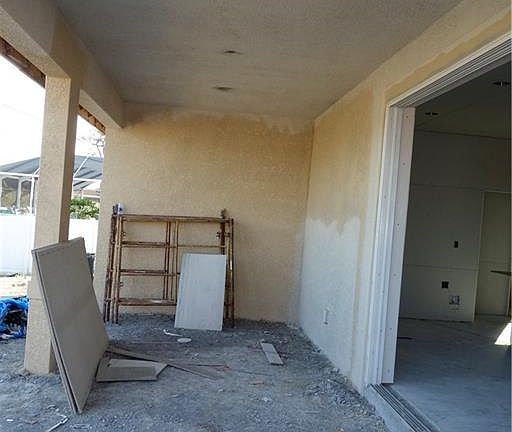 4th image of 1723 NE 13th St