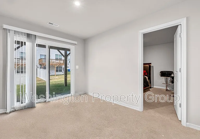 4013 Singerville Ct — Photo 41