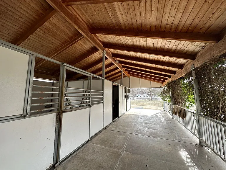 45901 Sandia Creek Dr — Photo 18