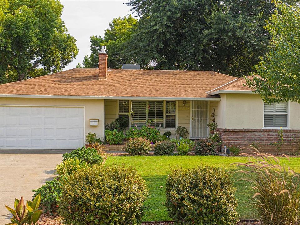 1st image of 3208 El Camino Ave