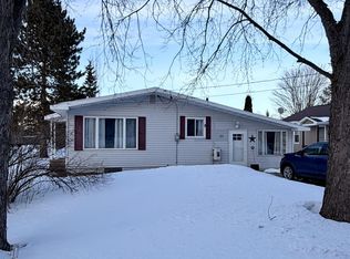 219 W Fairbanks St, Marquette, MI 49855