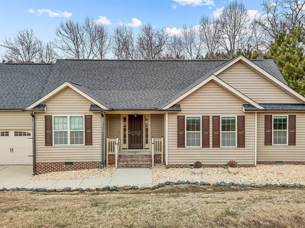 131 Glasgow St, Stem, NC 27581