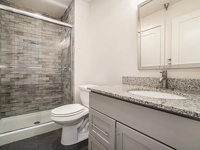 435 Westport Rd #302 — Photo 38