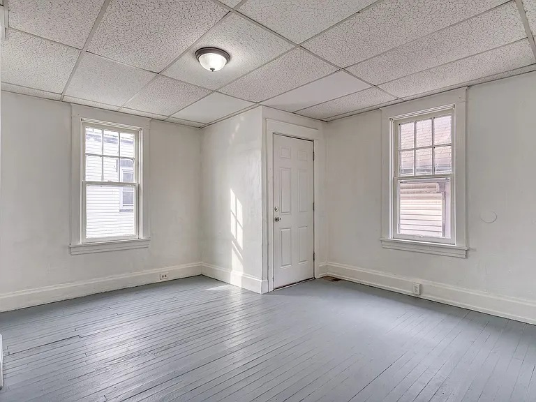 339 Emerald St — Photo 16