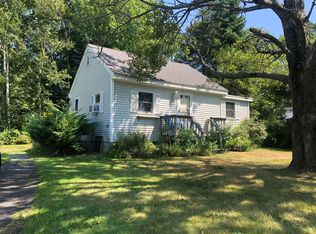 22 Pier Rd #1, Kennebunkport, ME 04046