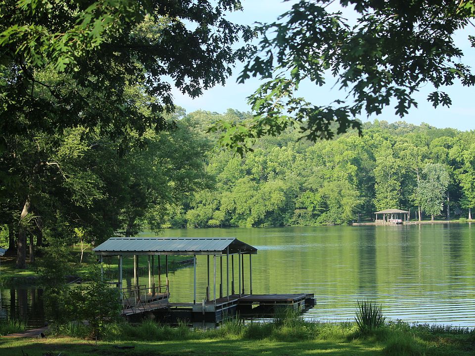 1st image of 247 Scenic Dr