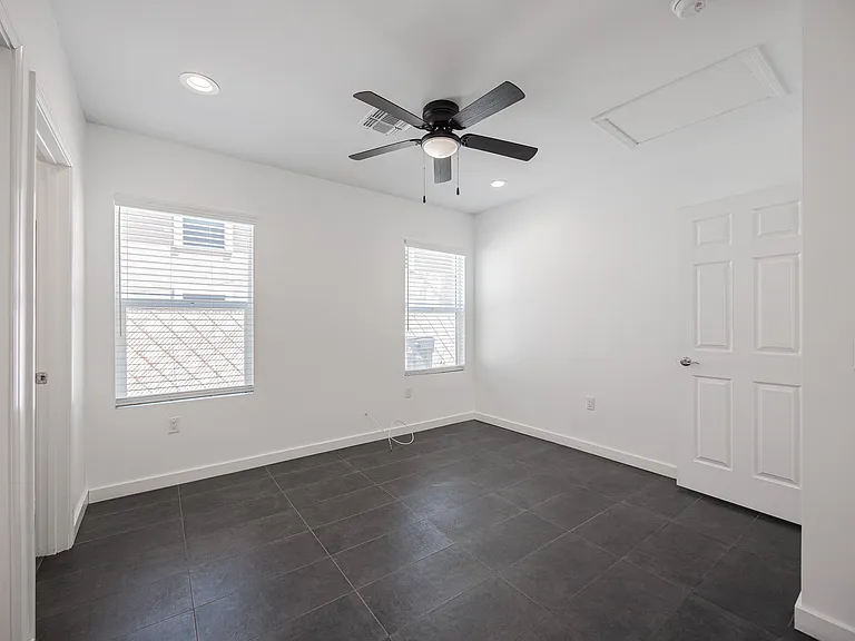 4130 N Longview Ave, Phoenix Az — Photo 10