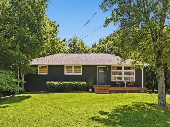 1904 Valley Park Dr, Nashville, TN 37216