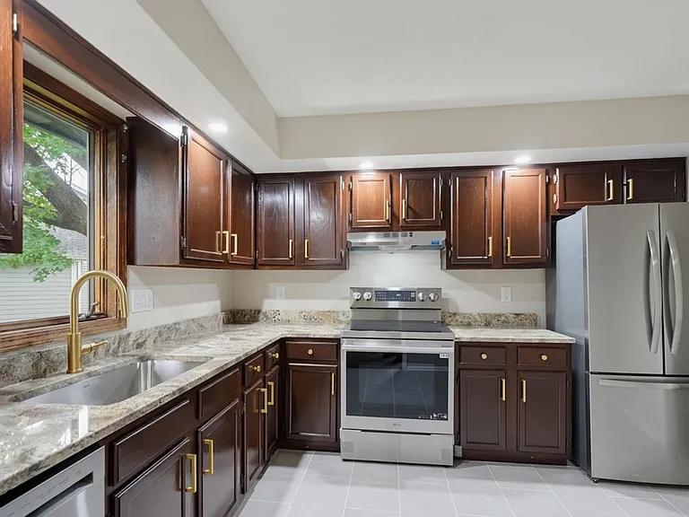 5460 Echodell Ave NW — Photo 4