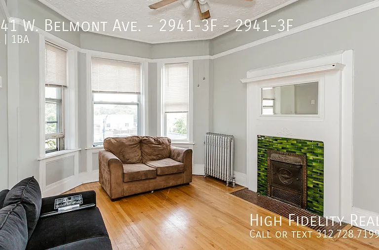 2941 W Belmont Ave #3F — Photo 4