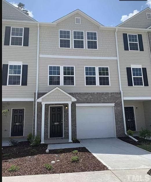 1st image of 605 Minnestott Way
