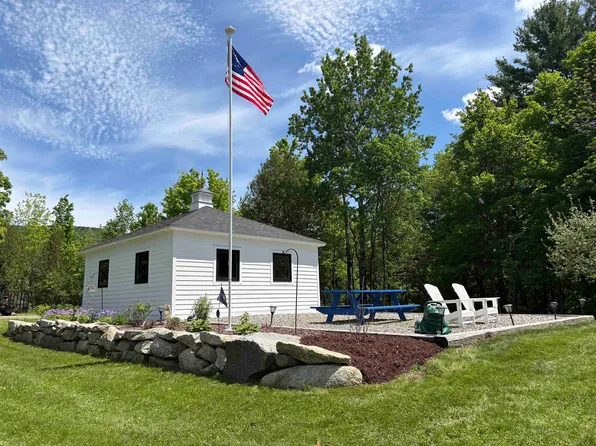 357 Parker Road, Carroll, NH 03595