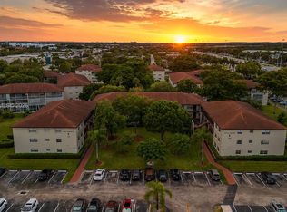 New Hampton At Century Vi, Pembroke Pines, FL 33027