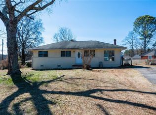 195 Rockin Hill Dr SW, Marietta, GA 30060